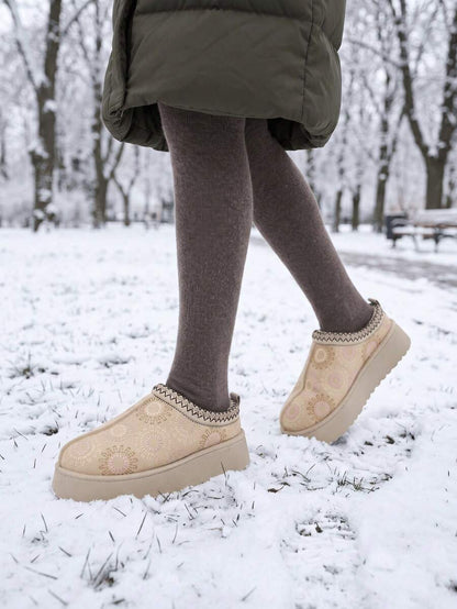 Women’s Cozy Faux Fur Platform Snow Boots