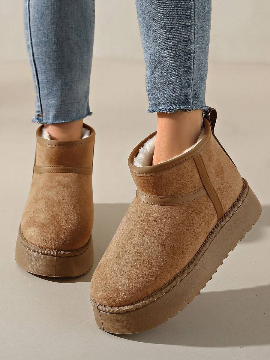 Women’s Cozy Faux Fur Platform Snow Boots