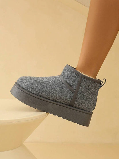 Women’s Cozy Faux Fur Platform Snow Boots