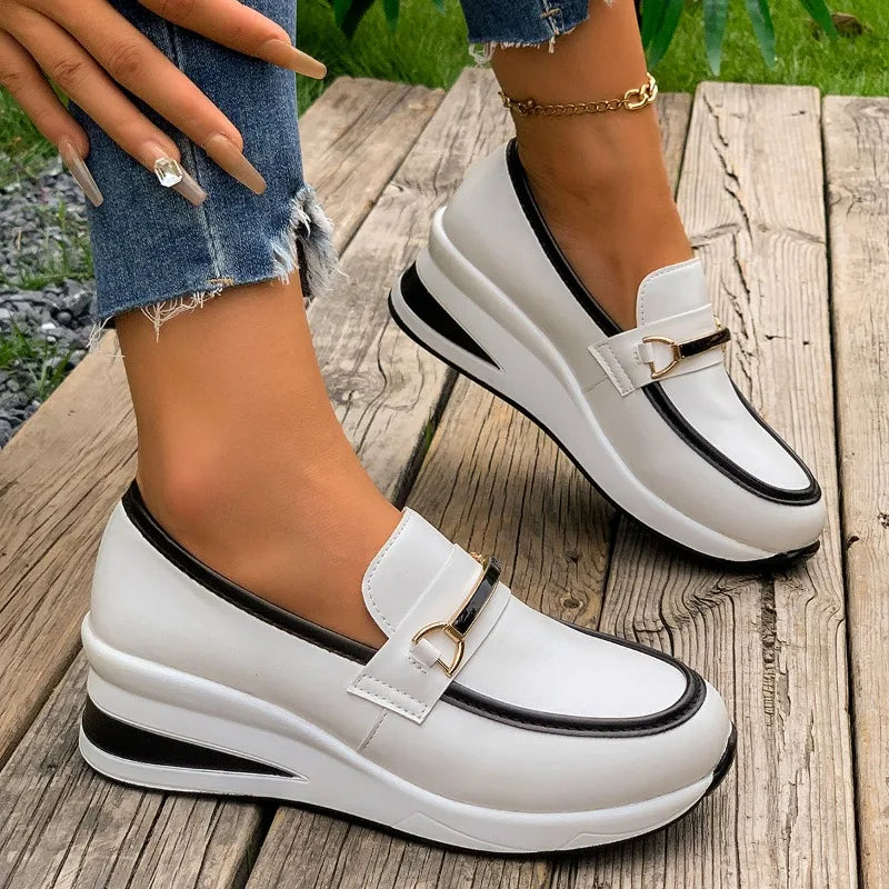 2026 New Solid Color Shallow Mouth Women's Sneakers Soft Soled Comfort Loafers Thick Soled Casual Women Shoes