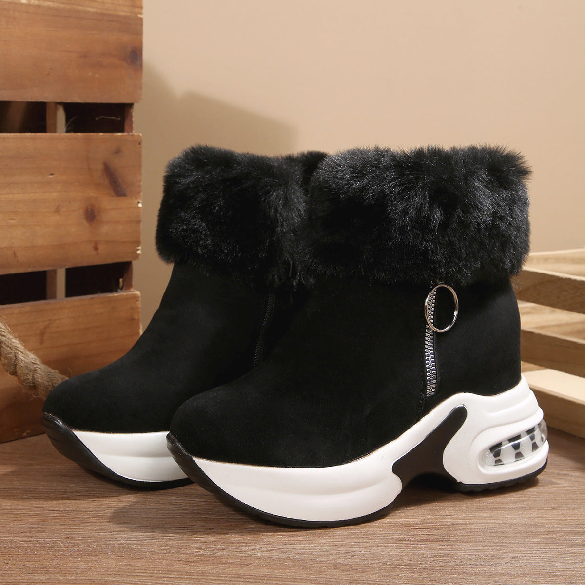 Best-selling insulated snow boots with a side zipper