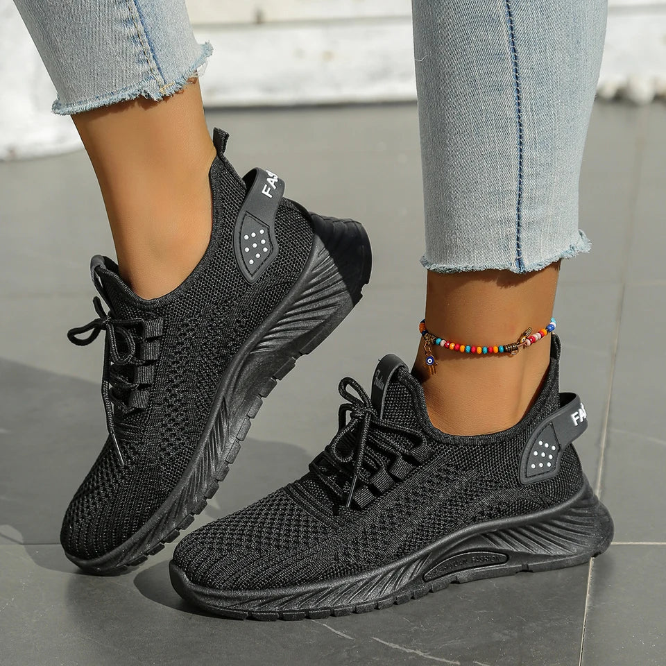 🔥 50% OFF – Women’s Lightweight Flyknit Comfort Sneakers