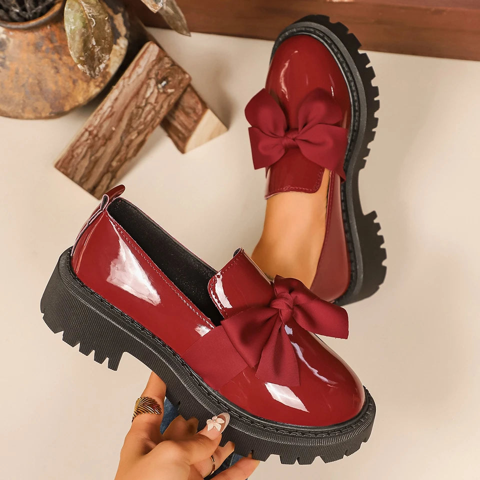 Women Bow Decor Slip‑On Loafers Faux Patent Leather Lug‑Sole Platform Round‑Toe Sweet Preppy Casual Daily Dress Shoes