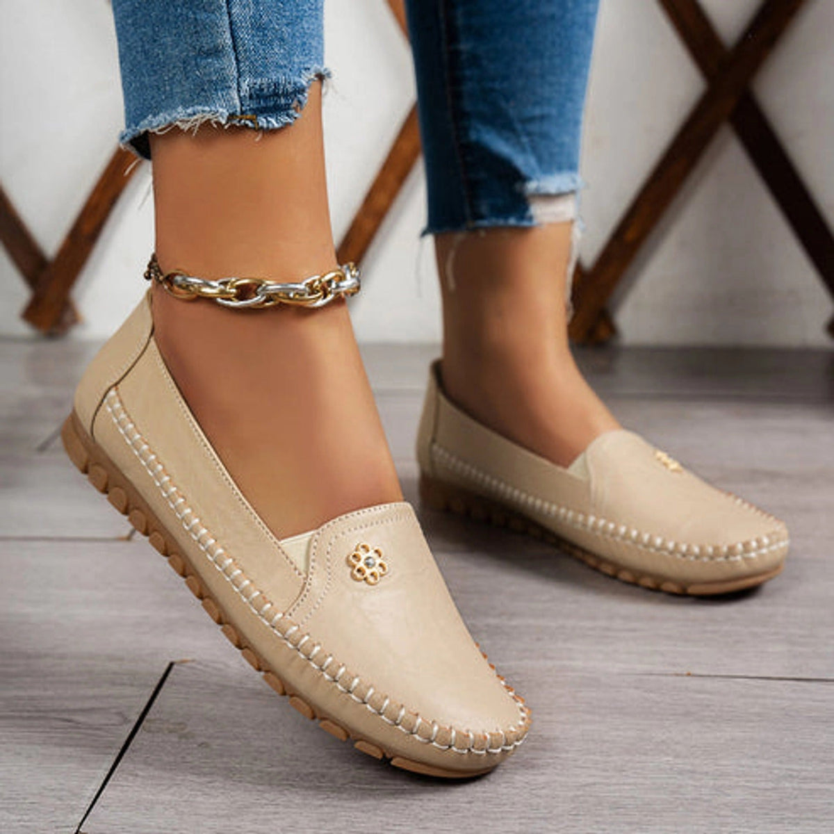 🔥Best Seller-Last Day Sale 60% OFF🔥 Orthopedic leather shoes, Lightweight, Anti-Slip, Breathable for Women